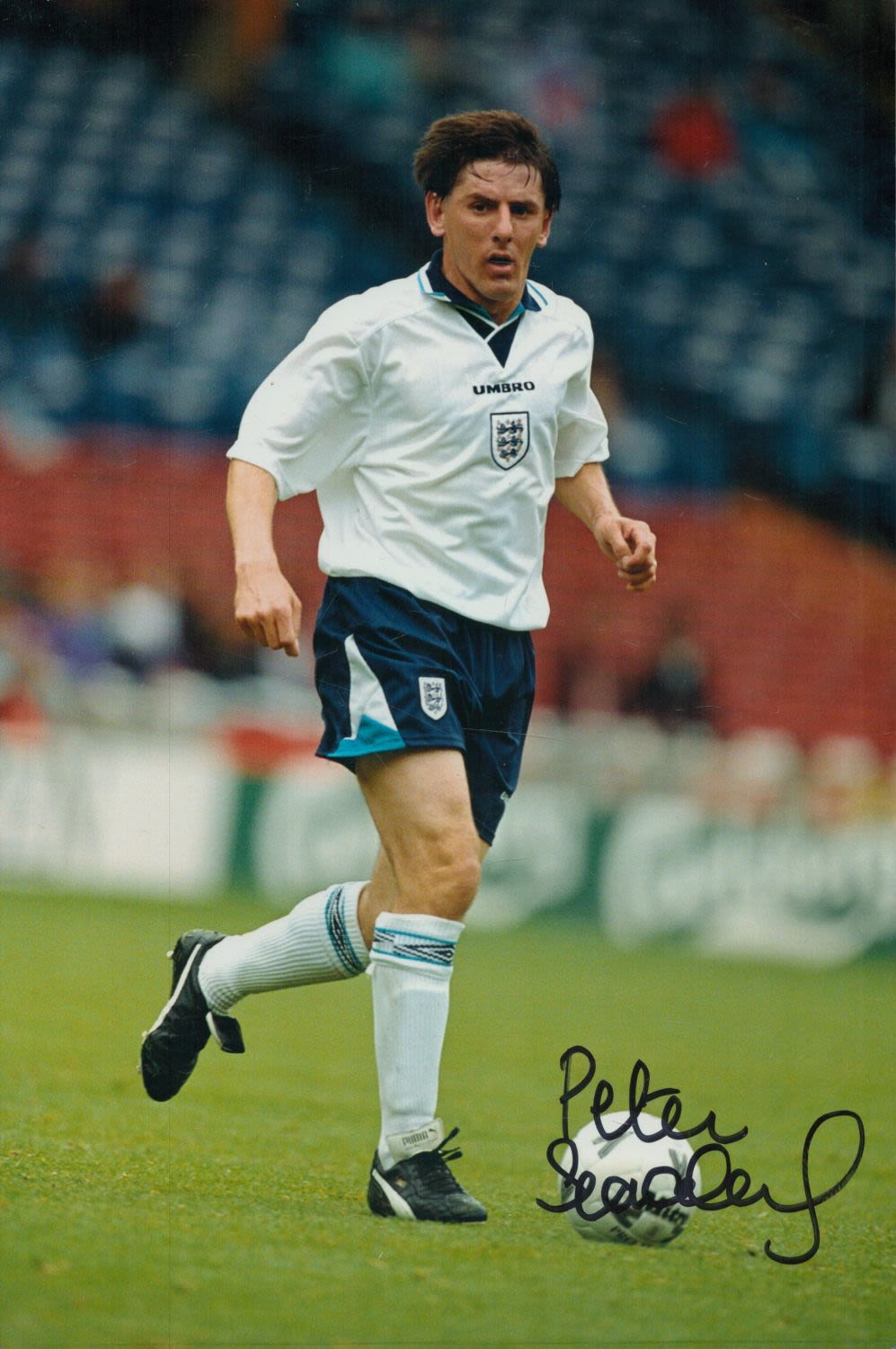 Lot 422: Football Peter Beardsley signed 12x8 inch colour photo...