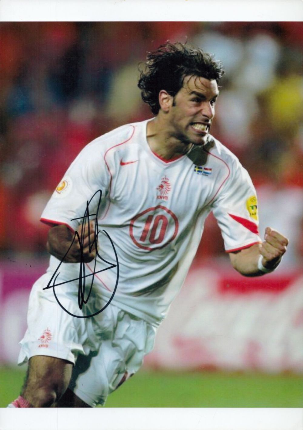 Lot 433: Football Ruud Van Nistelrooy signed 12x8 inch colour...