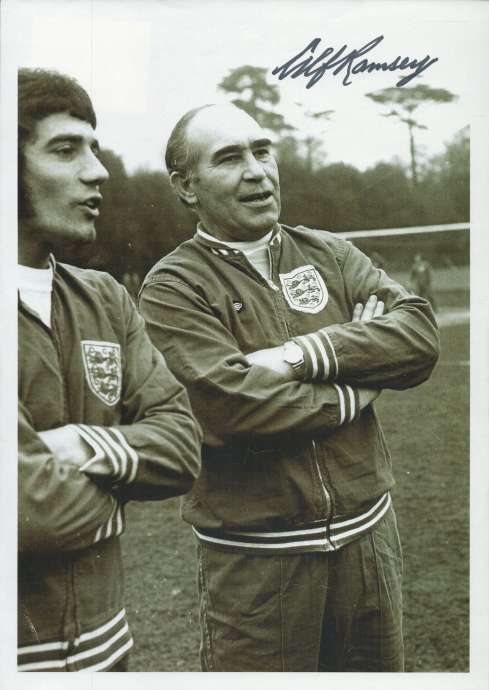 Lot 471: Football Alf Ramsey signed 12x8 inch black and...