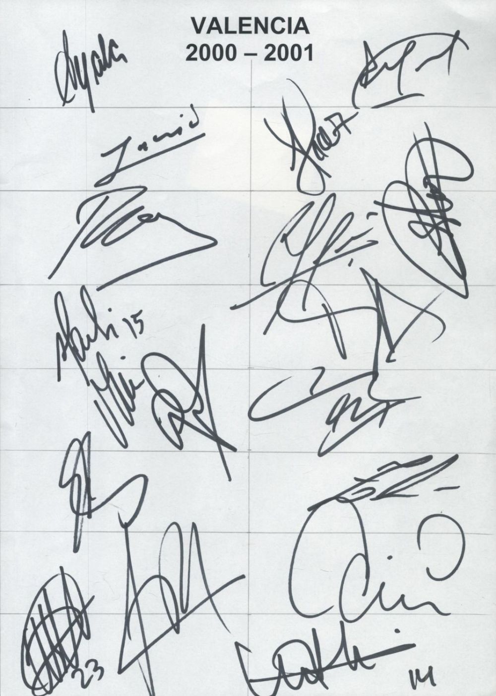Lot 519: Football Valencia multi signed 2000-2001 A4 team sheet...