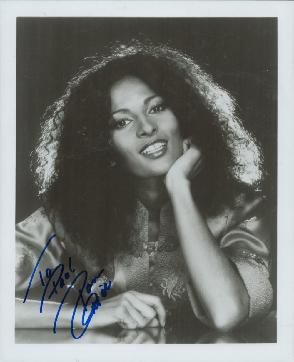 Lot 85: Sheila Ferguson signed 10x8 inch colour promo photo....