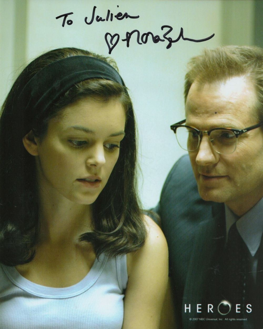 Lot 208: Lincoln A. Castellanos signed colour photo. Dedicated. An...