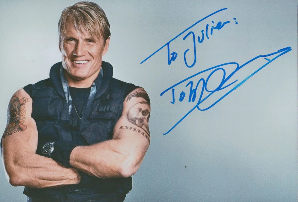 Lot 260: Robert O'Reilly signed colour photo. Dedicated. An American...