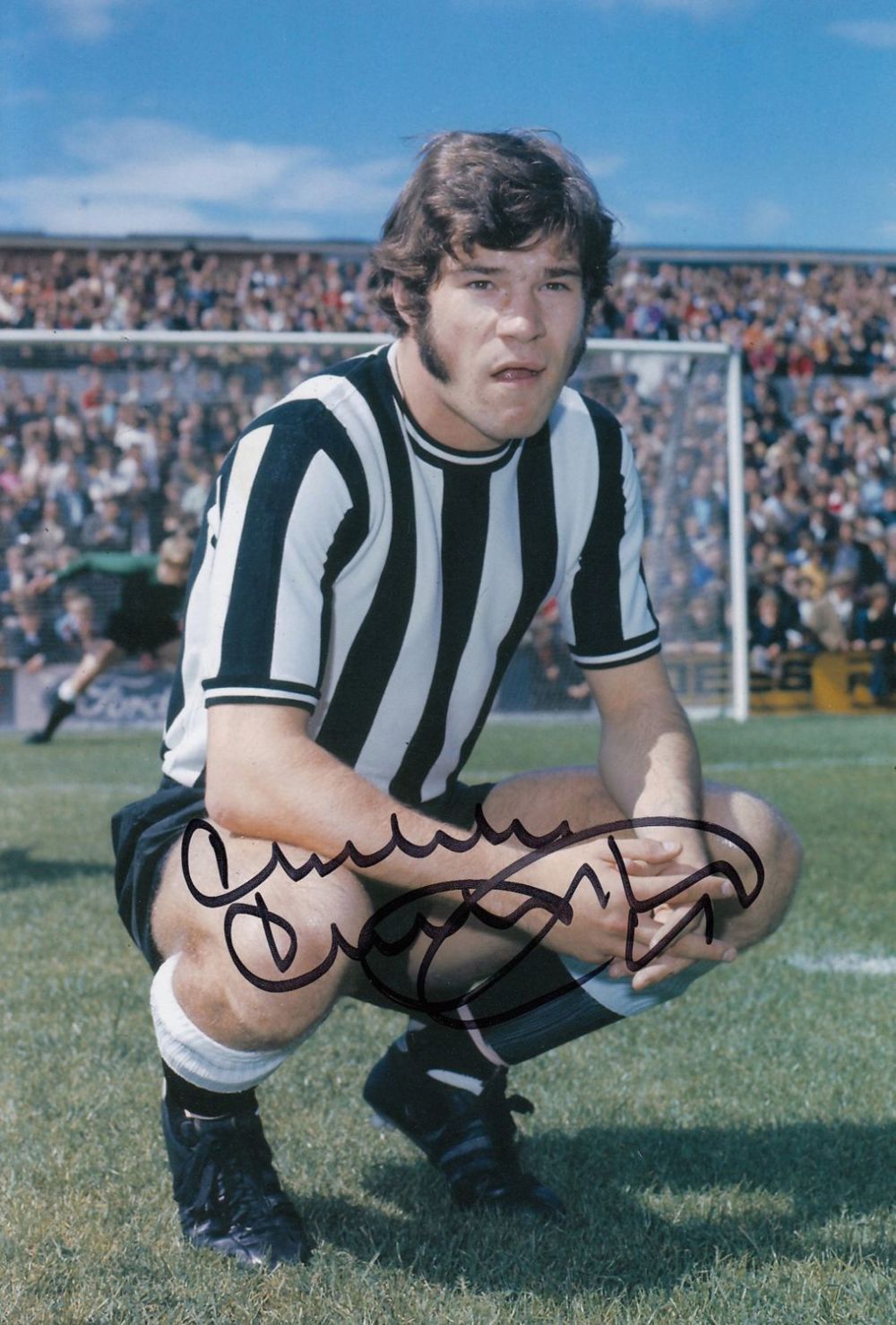 Lot 419: Autographed WILLIE HENDERSON 12 x 8 photo :...