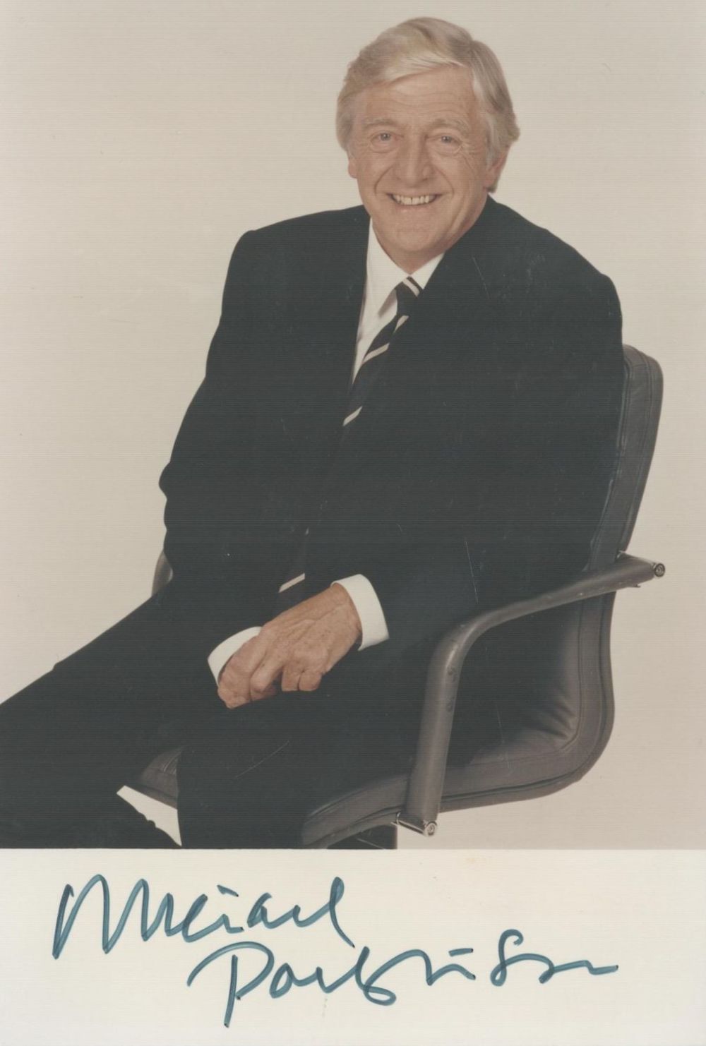 Lot 194: Michael Parkinson signed 6x4 colour photo. Good condition....
