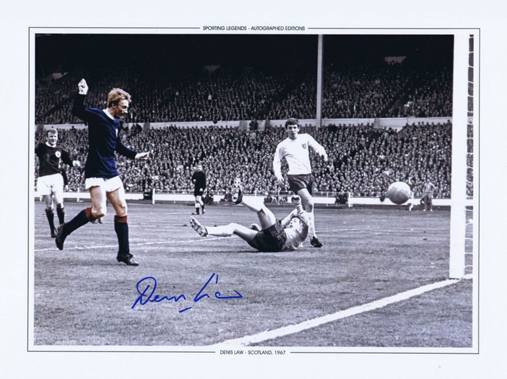 Lot 390: Football Autographed Denis Law 16 X 12 Photo-Edition:...