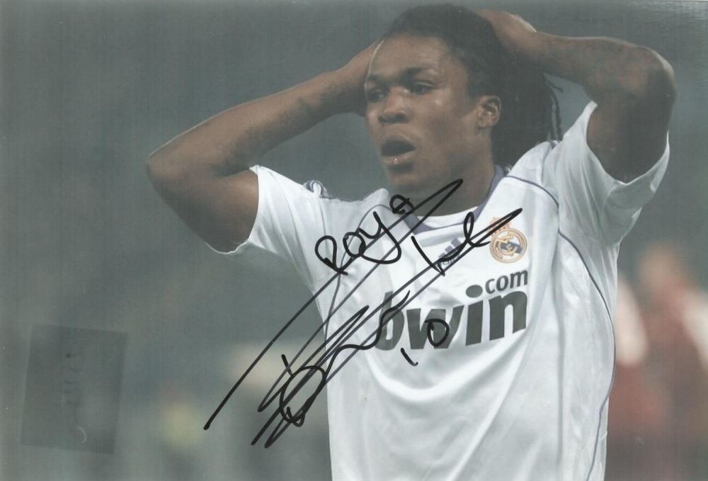 Lot 414: Royston Drenthe signed 12x8 inch colour photo pictured...