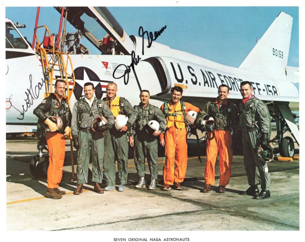Lot 555: NASA astronauts John Glenn and Scott Carpenter signed...