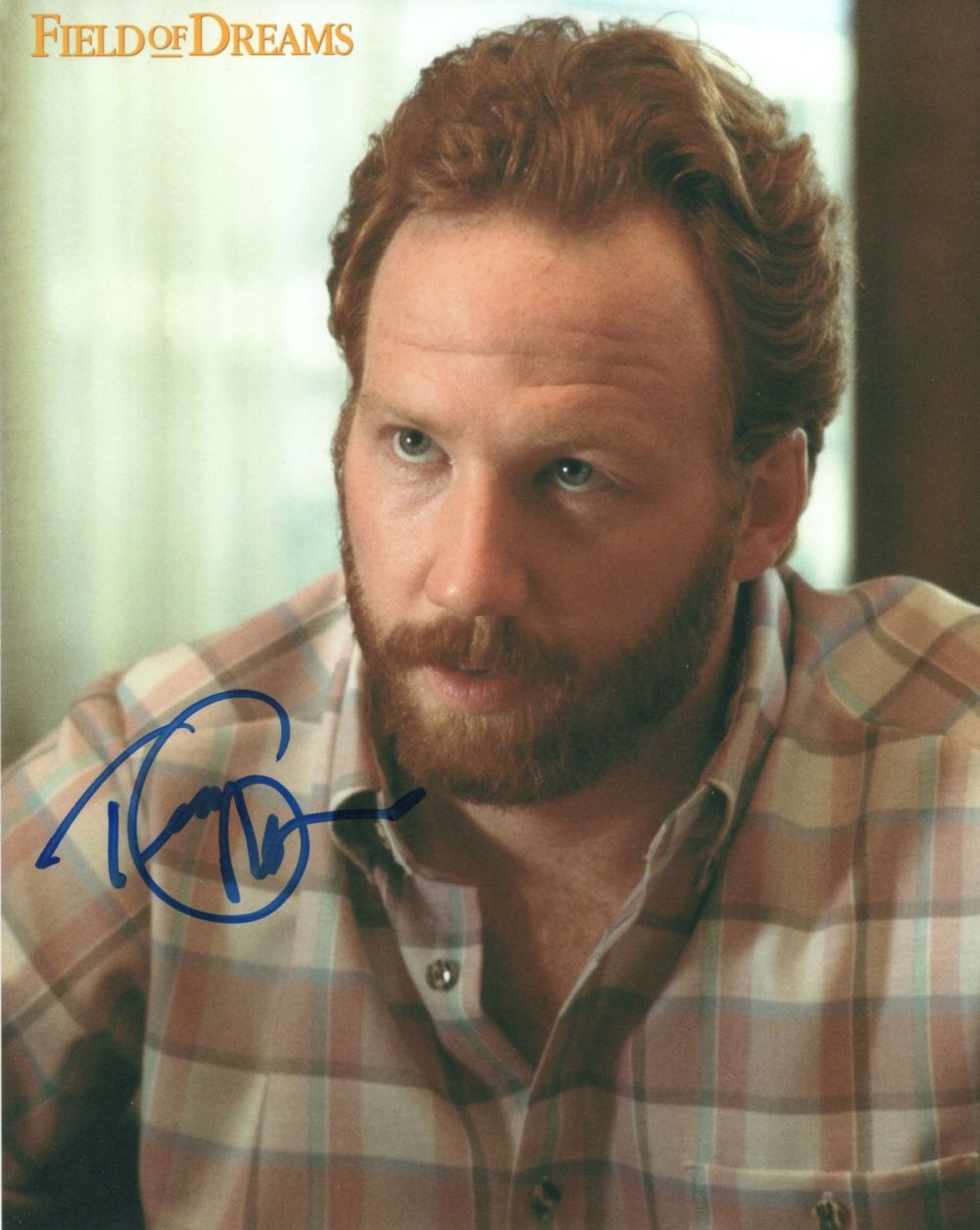 Lot 623: Field of Dreams, 8x10 photo signed by actor...