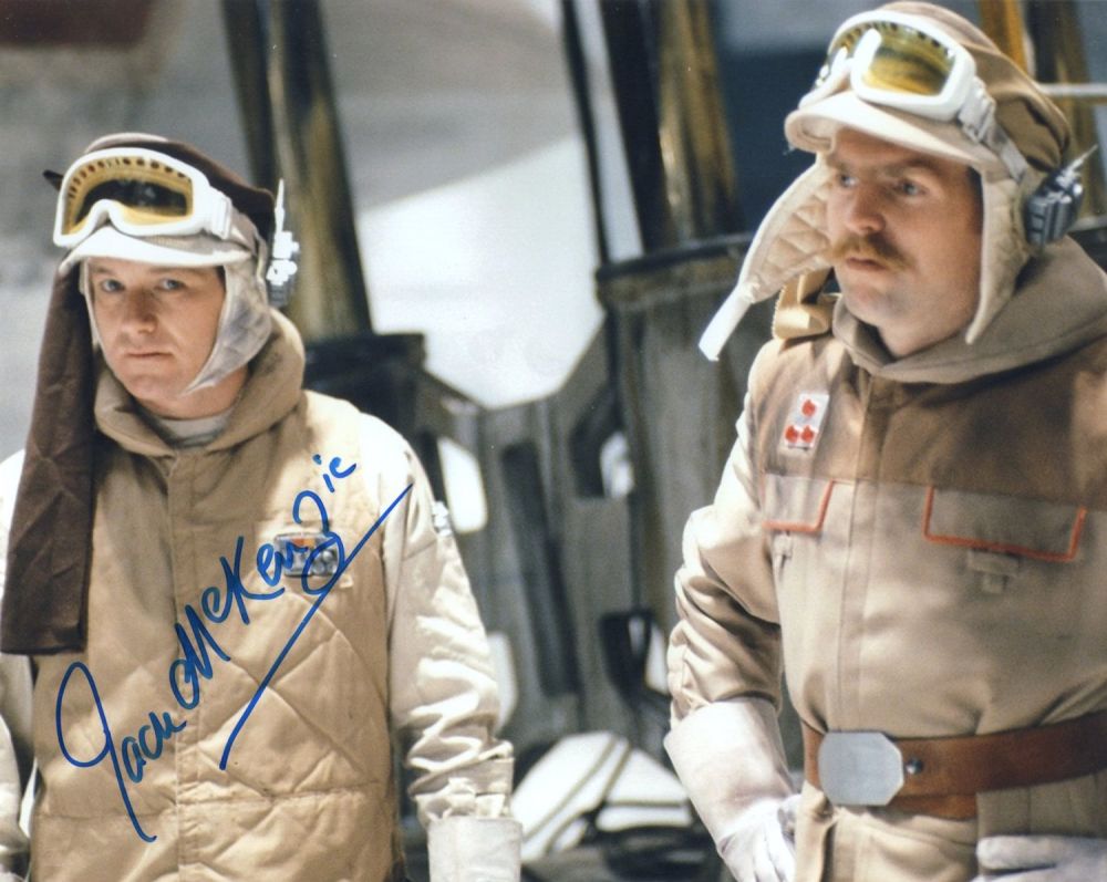 Lot 647: Star Wars A New Hope 8x10 scene photo...