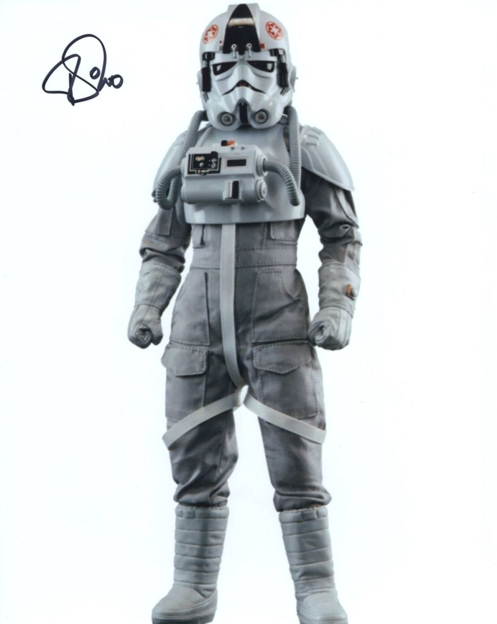 Lot 677: Star Wars Episode IV A New Hope 8x10...