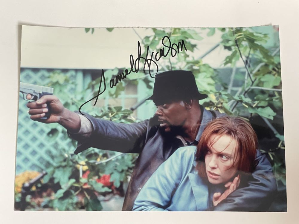 Lot 88: Samuel L. Jackson Great Actor, Shaft 12x8 inch...