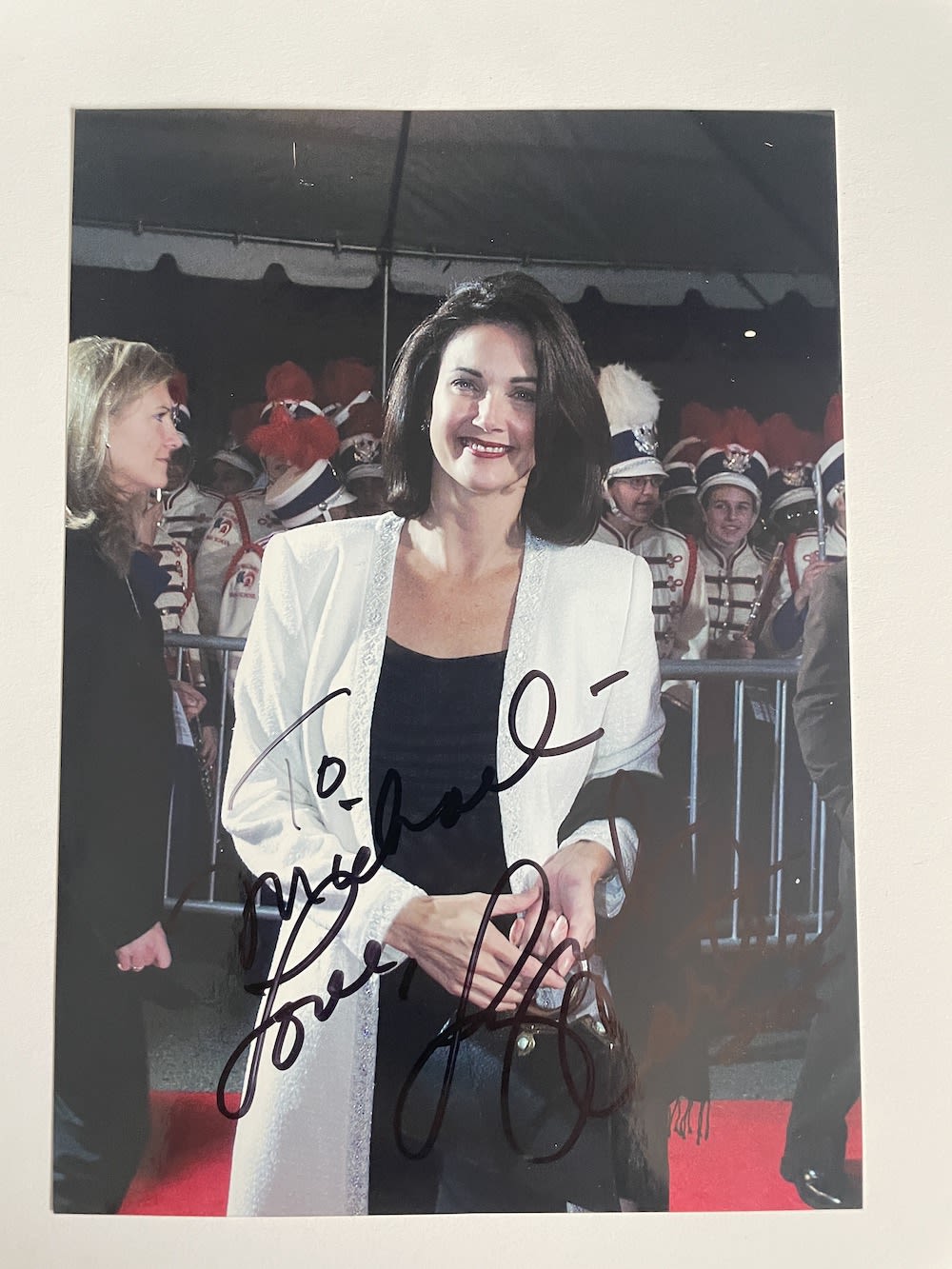 Lot 119: Lynda Carter The Bionic Woman Actress 8x6 inch...
