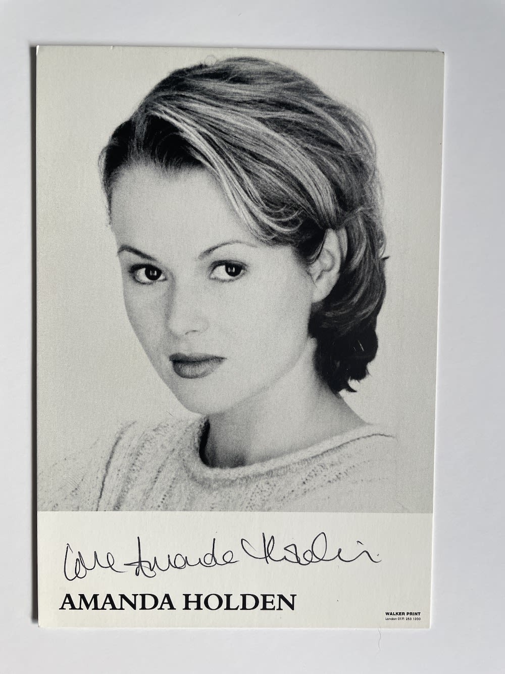 Lot 130: Amanda Holden Actress and Talent Show Panellist 6x4...