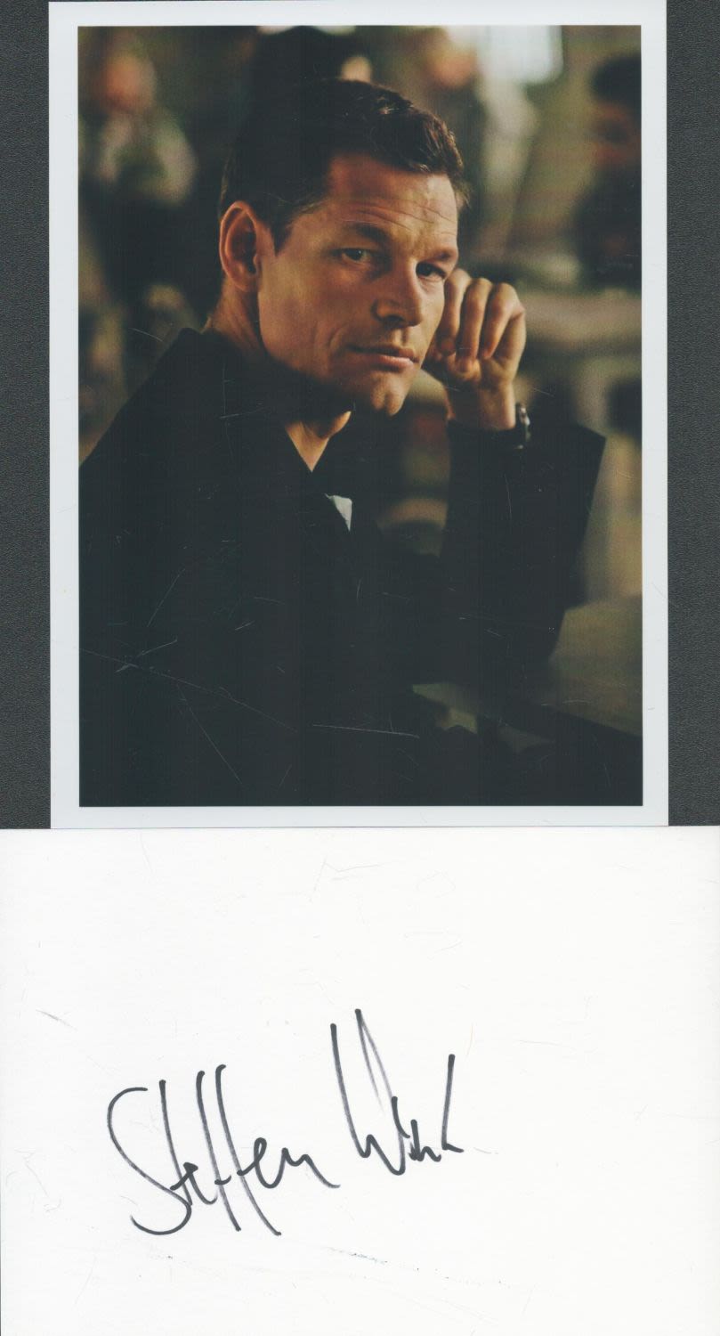 Lot 521: Steffen Wink Signed White Card approx 6 x...