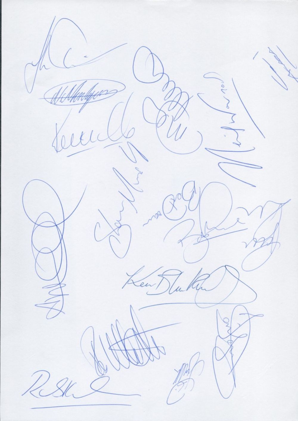 Lot 674: 16 Signatures, Sheffield FC Signatures Season 2000 to...