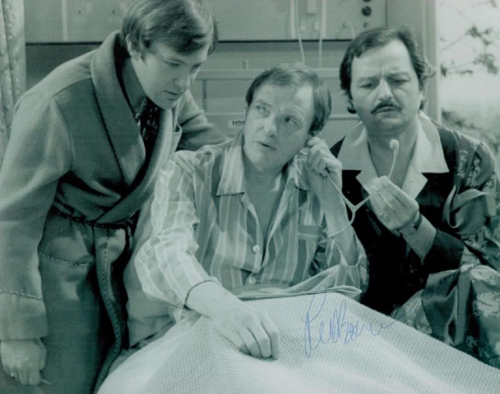 Lot 72: Peter Bowles signed Only When I Laugh 10X8...