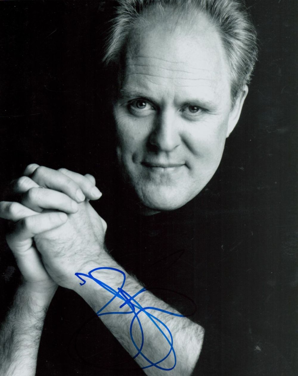 Lot 188: John Lithgow signed 10x8inch black and white photo....