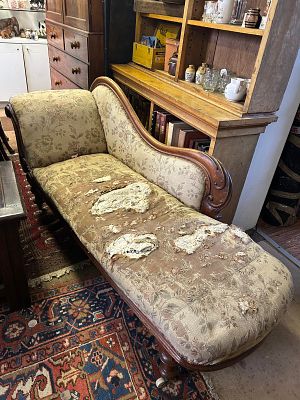 Victorian Chaise. Needs upholstery to bring it back to its former glory but currently sitting in 