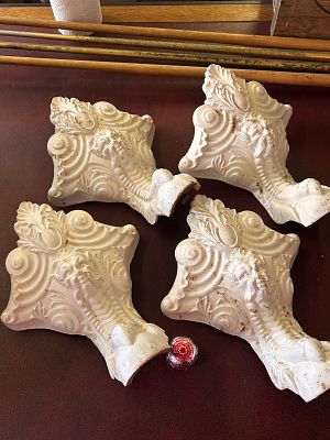 set of vintage cast iron feet for a bathtub. By the French design brand Jacob Delafon, featuring 