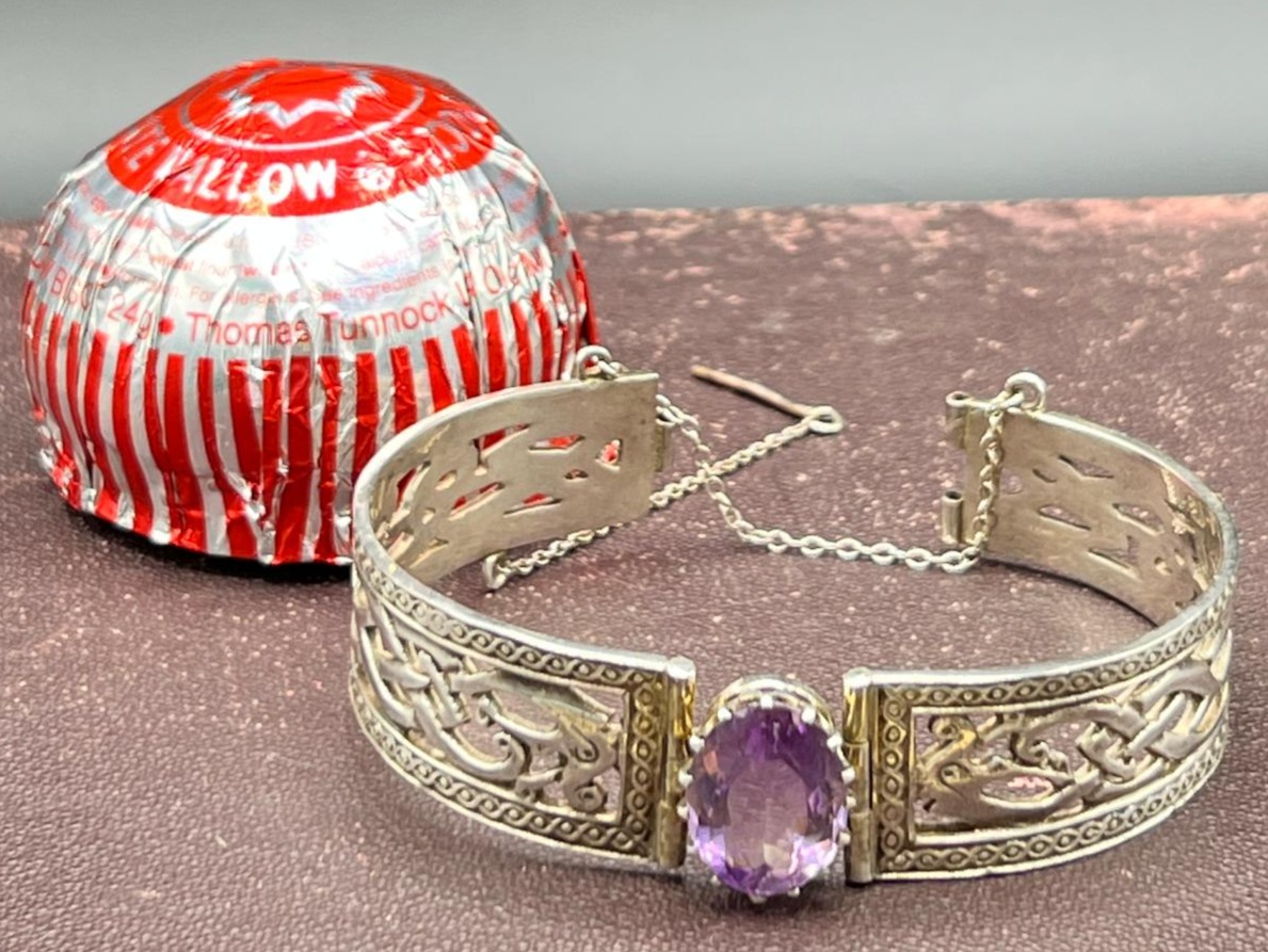 Celtic Art Industries Sterling Silver and Amethyst Hinged Bangle Bracelet