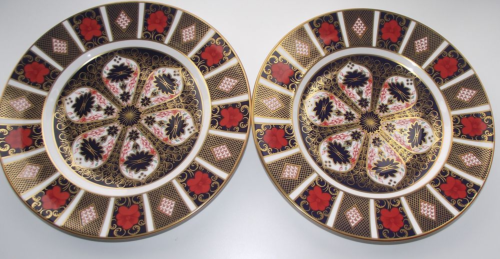 Fine Antique & Collectors Auction: Royal Crown Derby Imari 1128, Luxury Automobilia & Estate Jewelry | Chesterfield Auctions