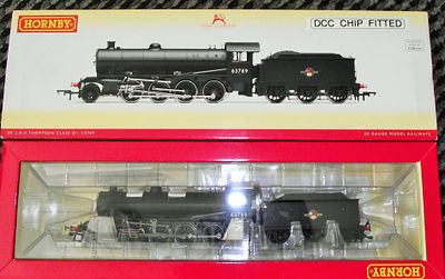 Hornby OO Gauge R3090 British Railways Thompson Class O1 2-8-0 Steam Locomotive, No. 63789, DCC 