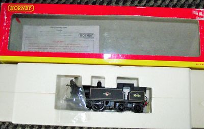 Hornby OO Gauge Class M7 0-4-4T Tank Locomotive, BR Black, No. 30036, Boxed. A Hornby OO Gauge 