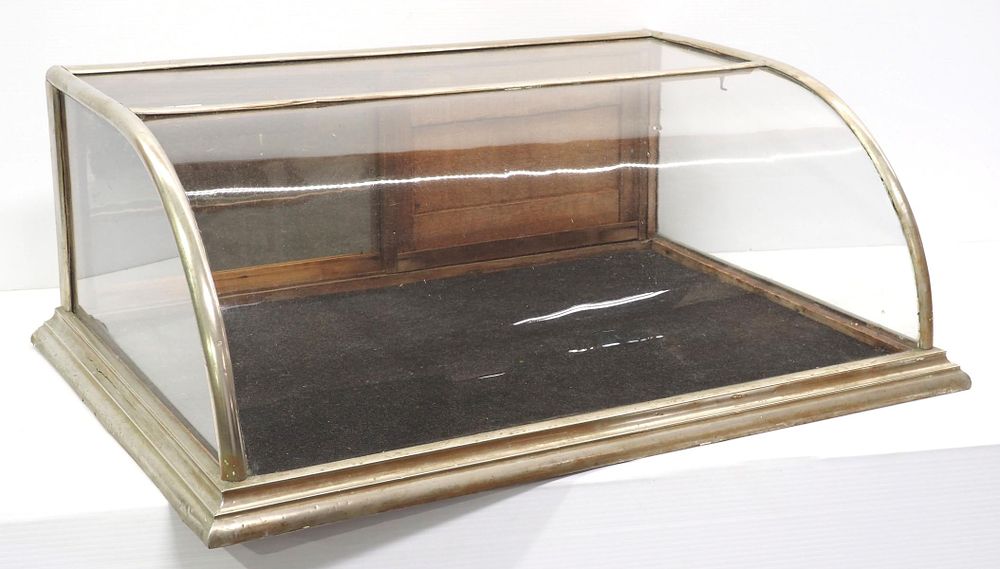 Lot 1216: Glass & nickel-plated curved-front countertop showcases with sliding back doors, 36"x24"x13"H