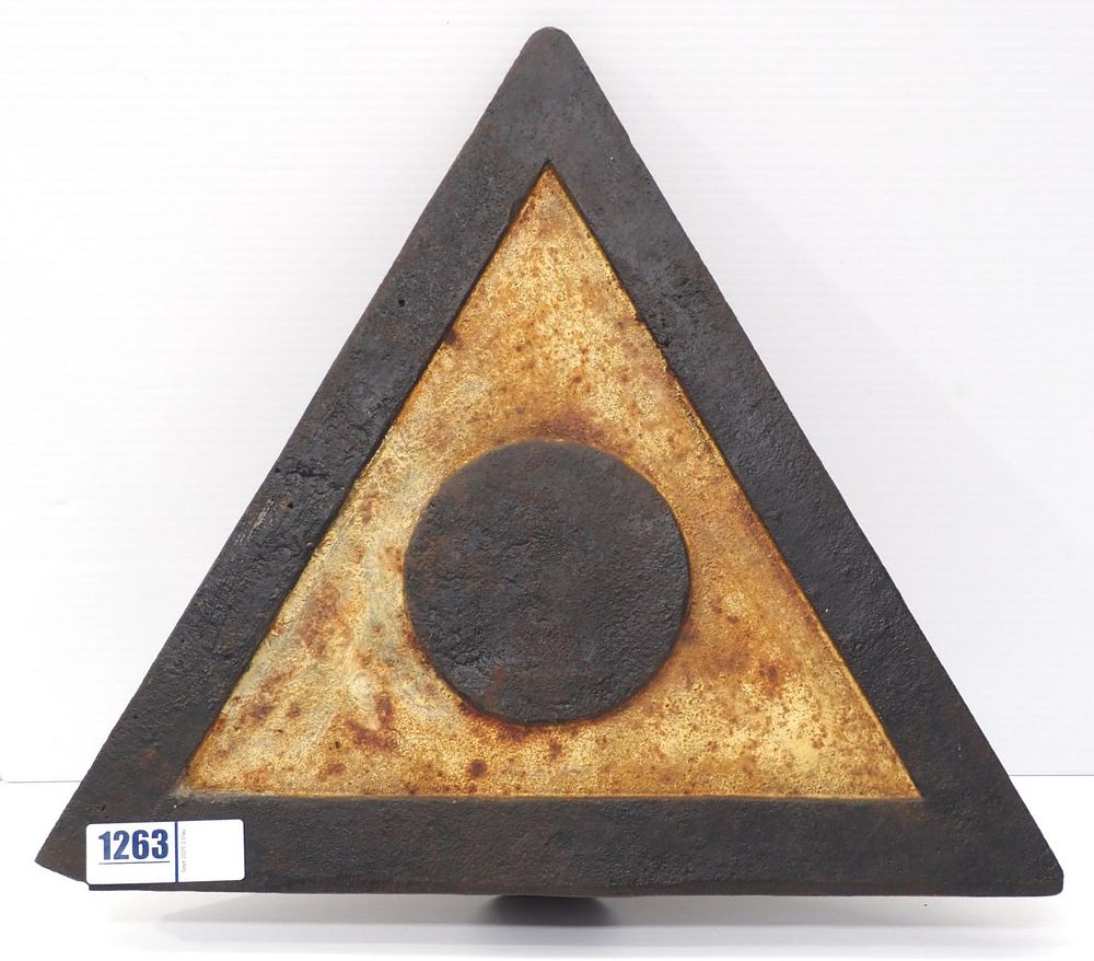Lot 1263: Cast iron railroad sign, 17.5"x15"H
