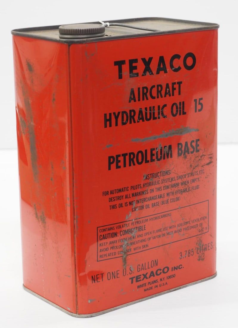 Lot 252: Texaco Aircraft Hydraulic Oil 15 1-gallon tin