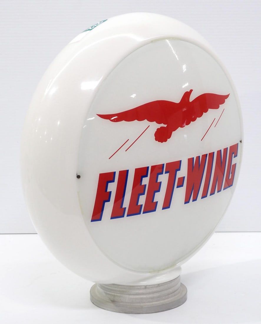 Lot 272: Fleet-Wing gas pump globe