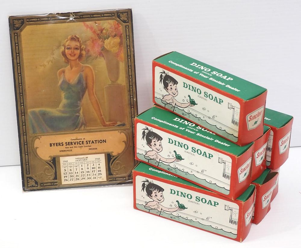 Lot 334: (7) Sinclair Dino Soaps & Service Station calendar