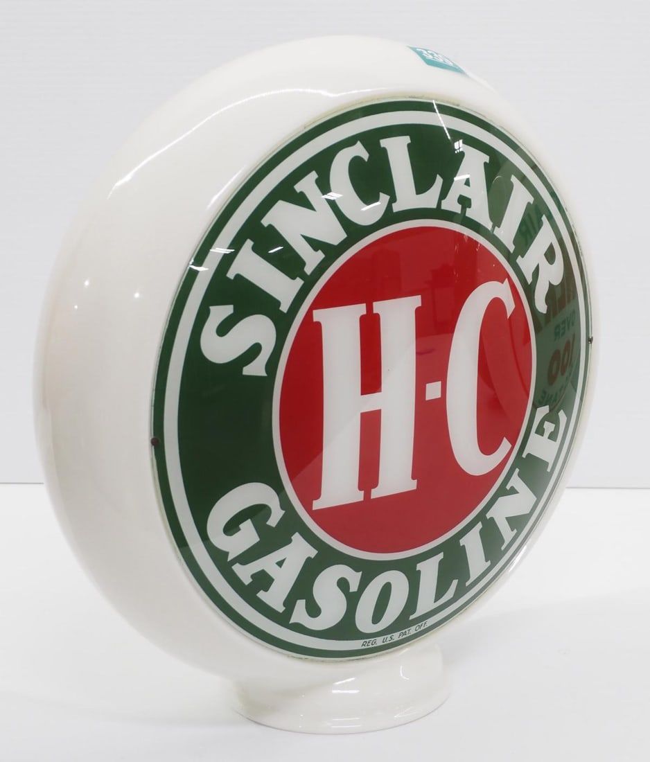 Lot 339: Sinclair H-C Gasoline gas pump globe