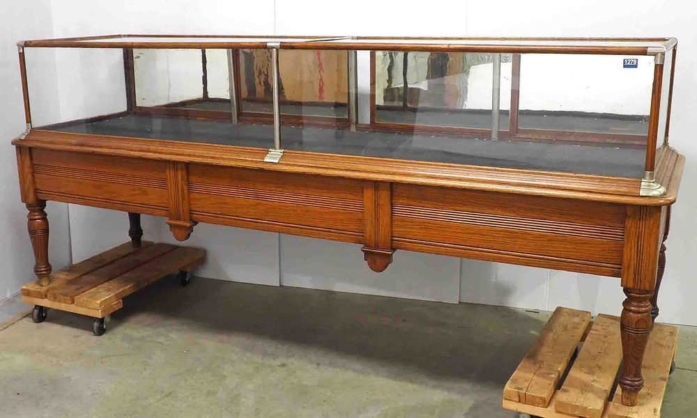 Lot 1279: Wood & glass country store floor model showcase