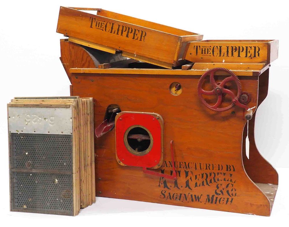 Lot 359: A.T. Ferrell "The Clipper" tabletop seed cleaner