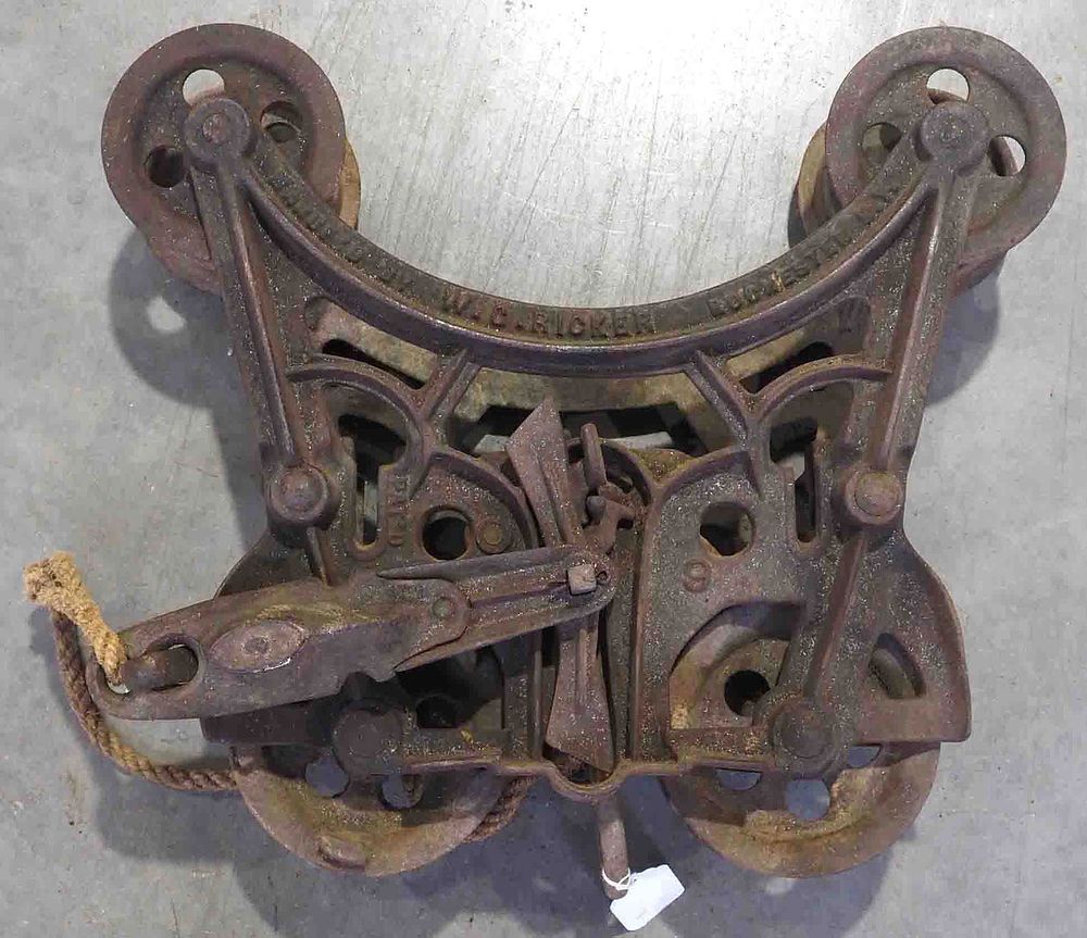 Lot 843: Ricker hay trolley