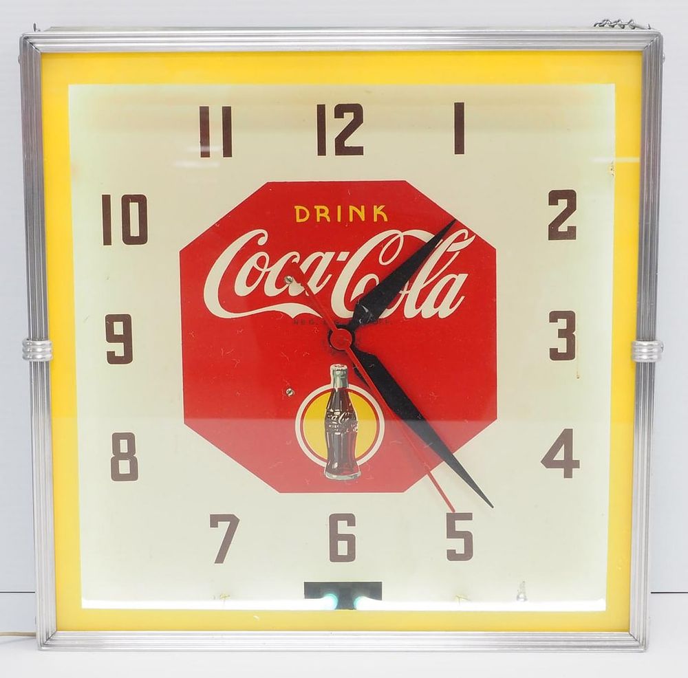 Lot 155: Drink Coca Cola neon clock