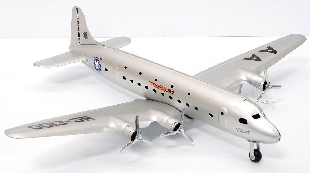 Lot 177: Marx American Airlines 4-propeller airplane