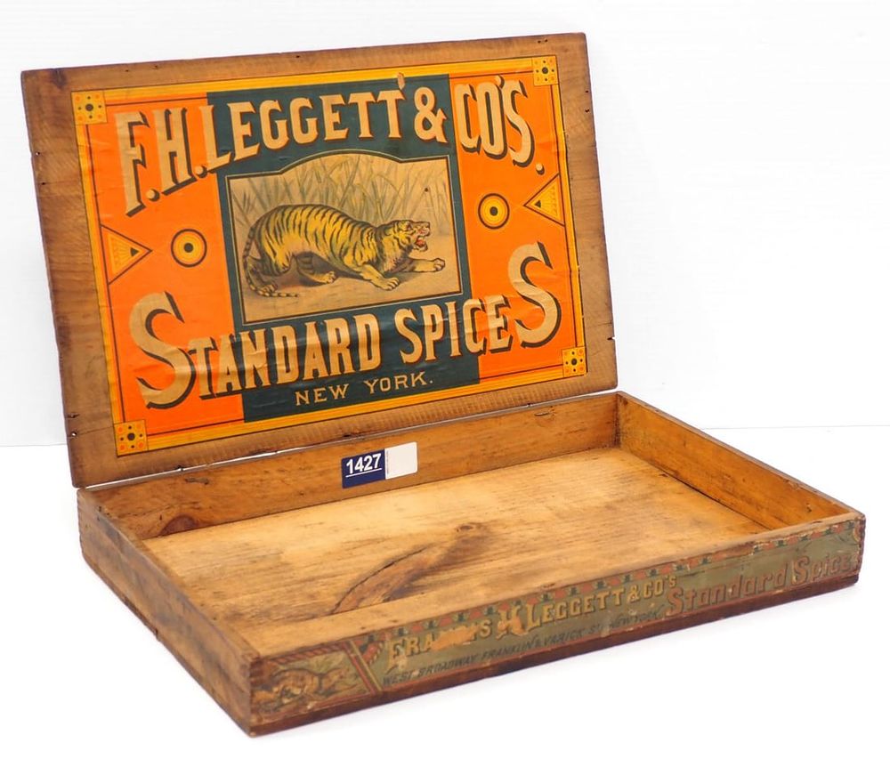 Lot 1427: F.H. Leggett & Co's Standard Spices wooden box