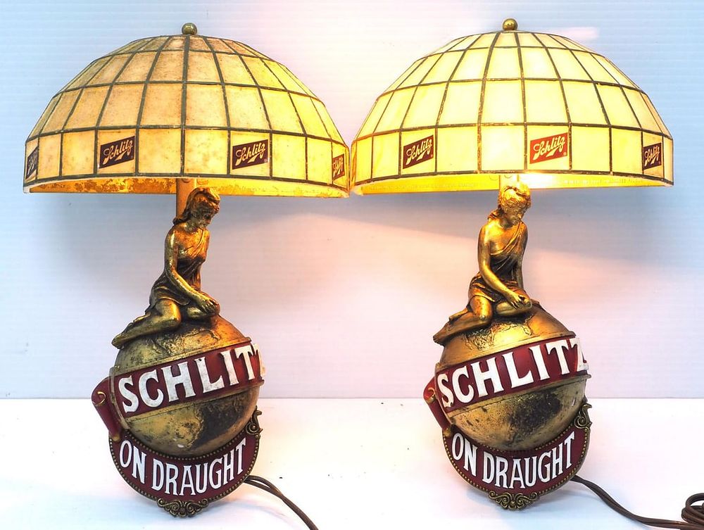 Lot 1435: (2) Electric Schlitz On Draught beer adv. lights