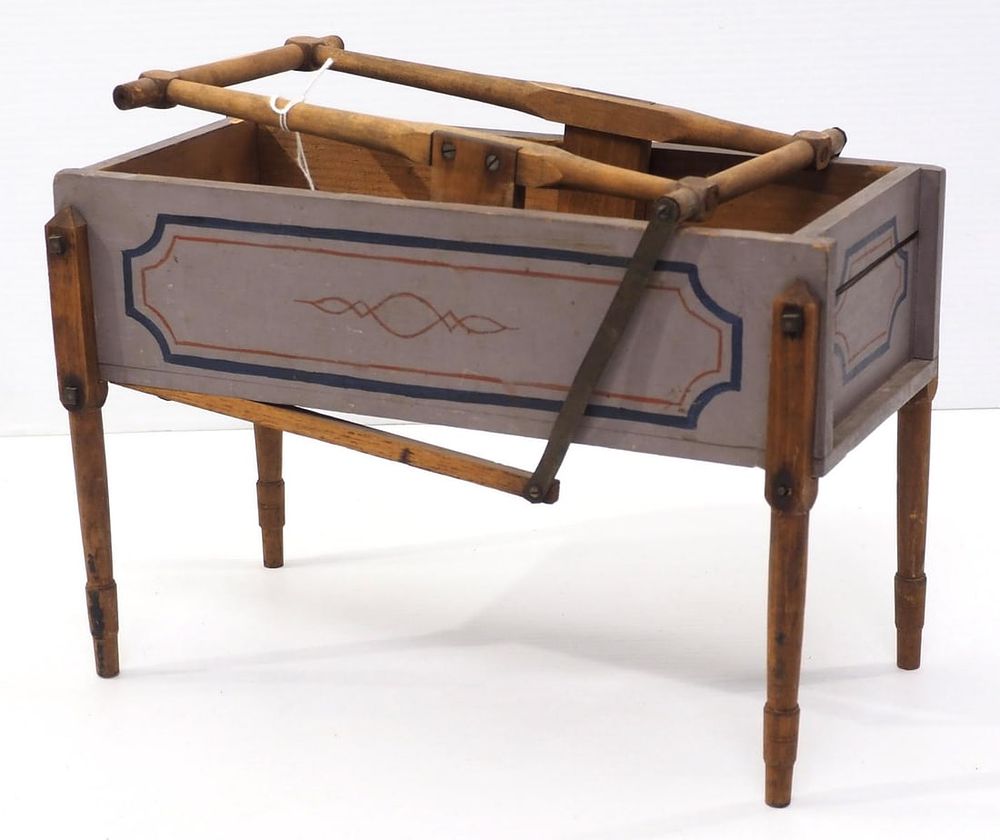 Lot 296: Salesman sample Barnard & Wallace wash machine