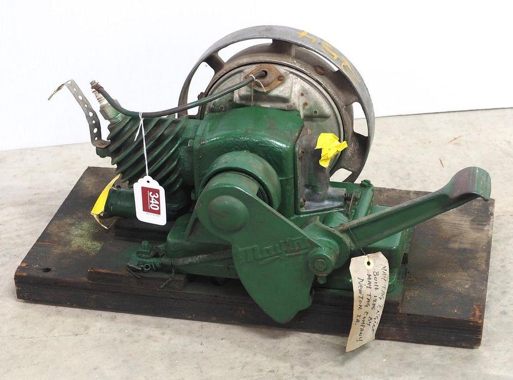 Lot 340: Maytag engine