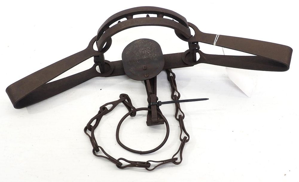 Lot 344: Triumph High-Grip No.315-X trap