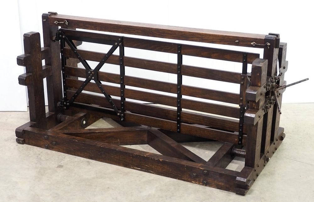 Lot 678: WOW! Store model wooden farm gate
