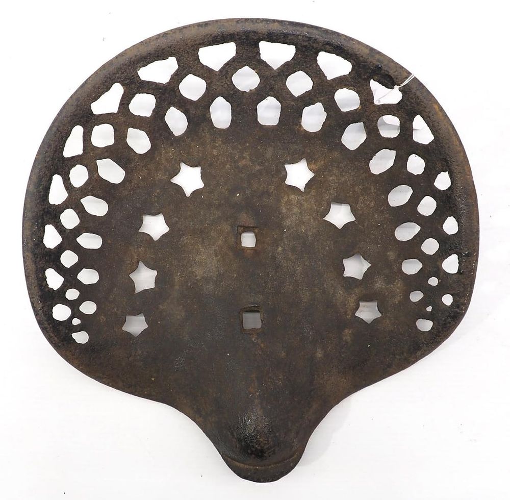 Lot 706: Cast iron seat with 8 stars