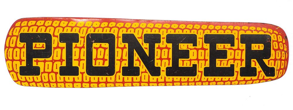 Lot 833: Pioneer ear of corn-shaped sign