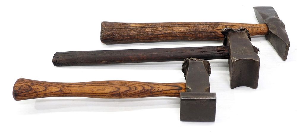 Lot 2165: (3) Hammers