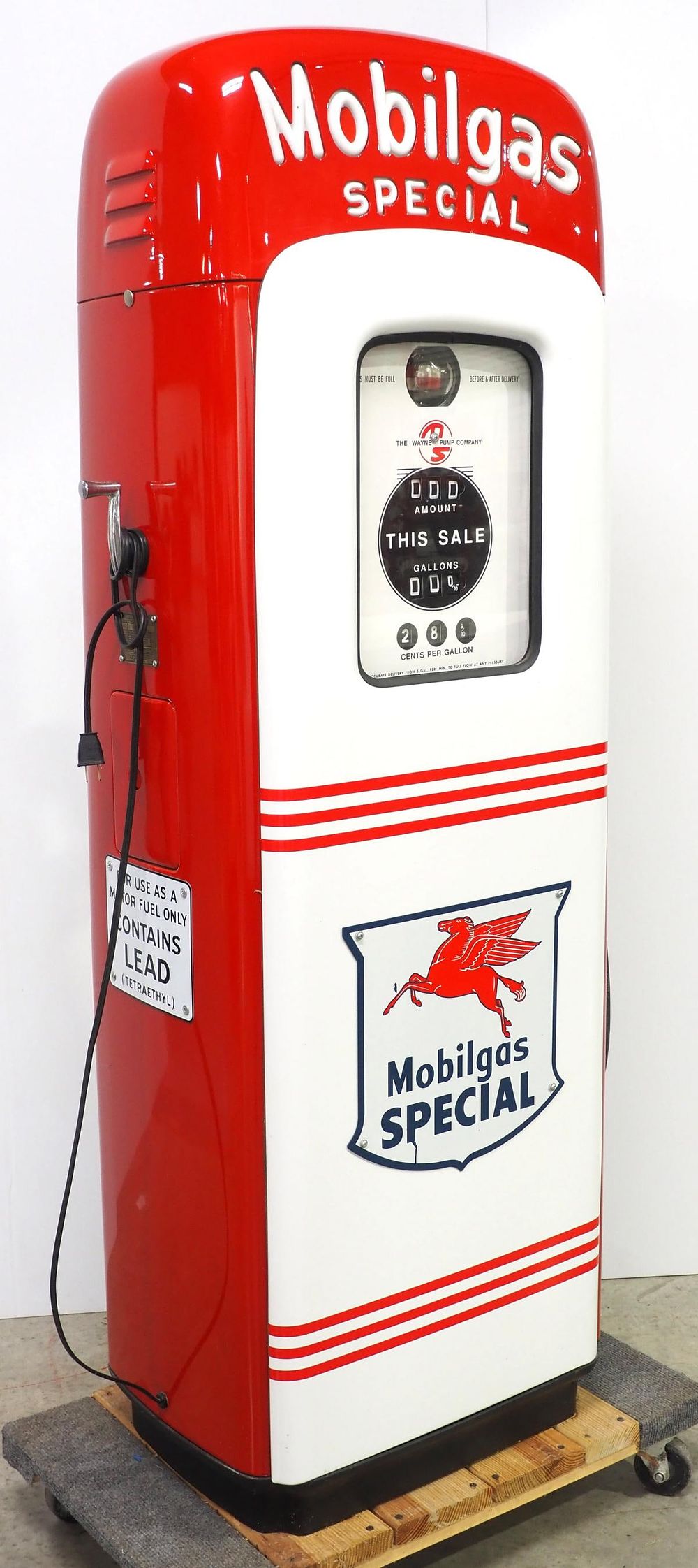 Lot 1210: Martin & Schwartz Model 80 gas pump