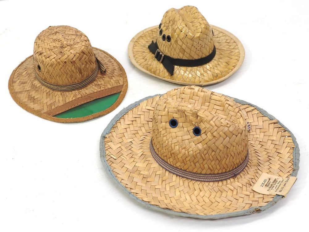 Lot 175: (3) Salesman sample straw hats